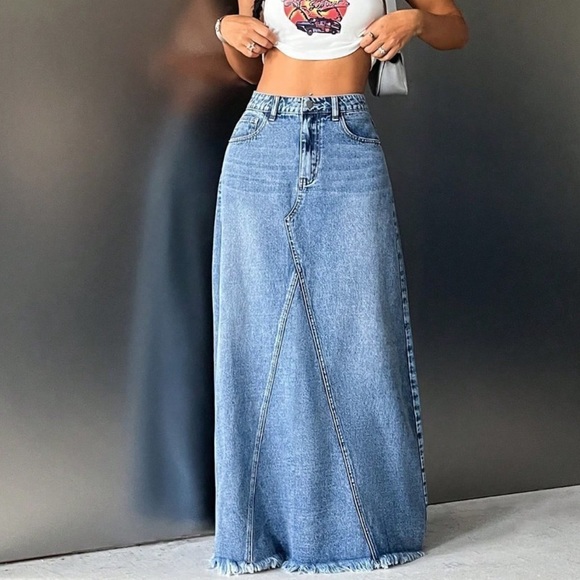 Boho blue denim high waisted maxi skirt - Picture 4 of 7